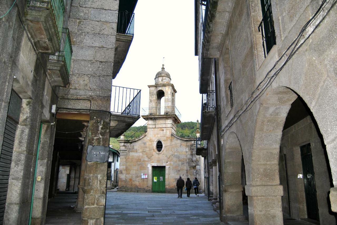 A Casa Da Igrexa Villa Ribadavia Exterior photo